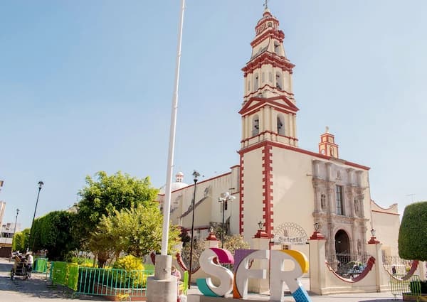 Mercado Tenis Mayoreo CDMX - Ciudad de México